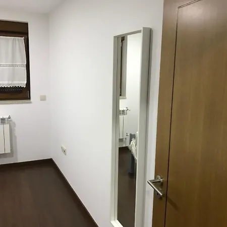 Refugio Dos Macedos بيت خشبي