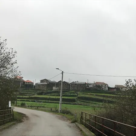 Refugio Dos Macedos بيت خشبي Bilho