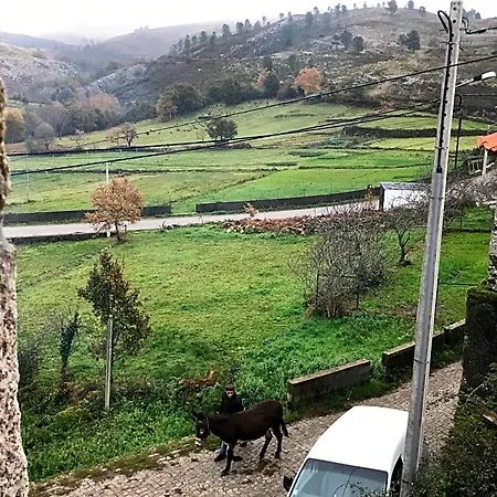 Jaktstuga Refugio Dos Macedos Bilho