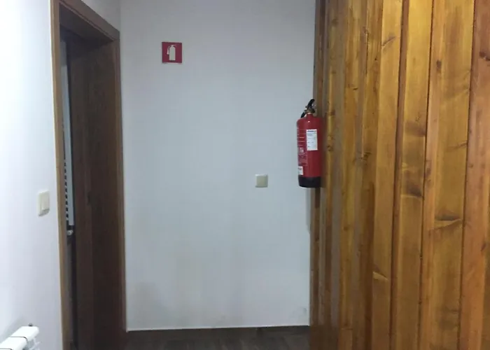 山林小屋 Refugio Dos Macedos *